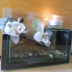 Candle Holder 8 x 6 x 3"